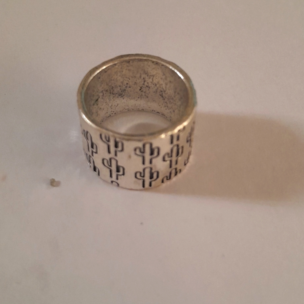 cactus ring